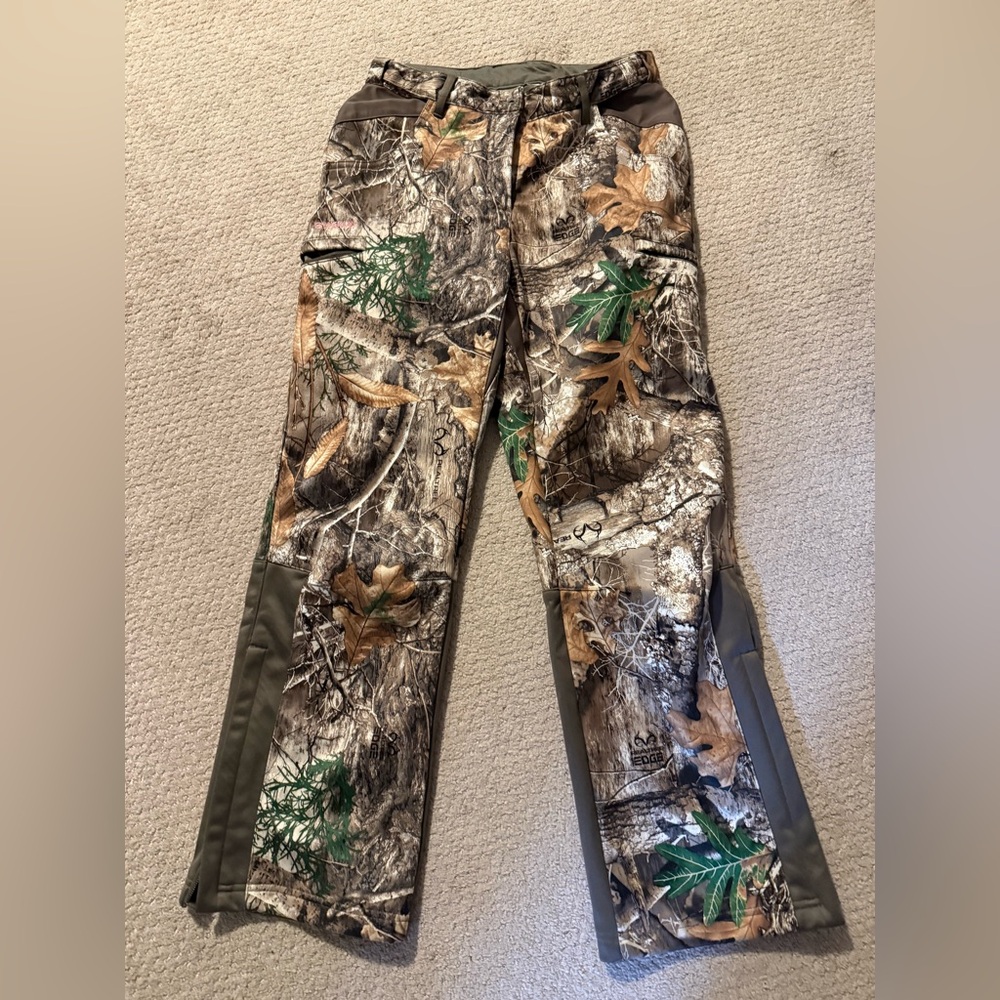 Magellan Outdoors Camouflage Cargo Pants